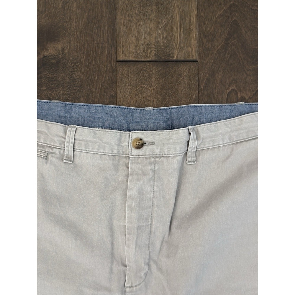 Polo Ralph Lauren Classic Fit Beige Chino Shorts Size 42T Navy Pony 10" Inseam - Picture 4 of 9